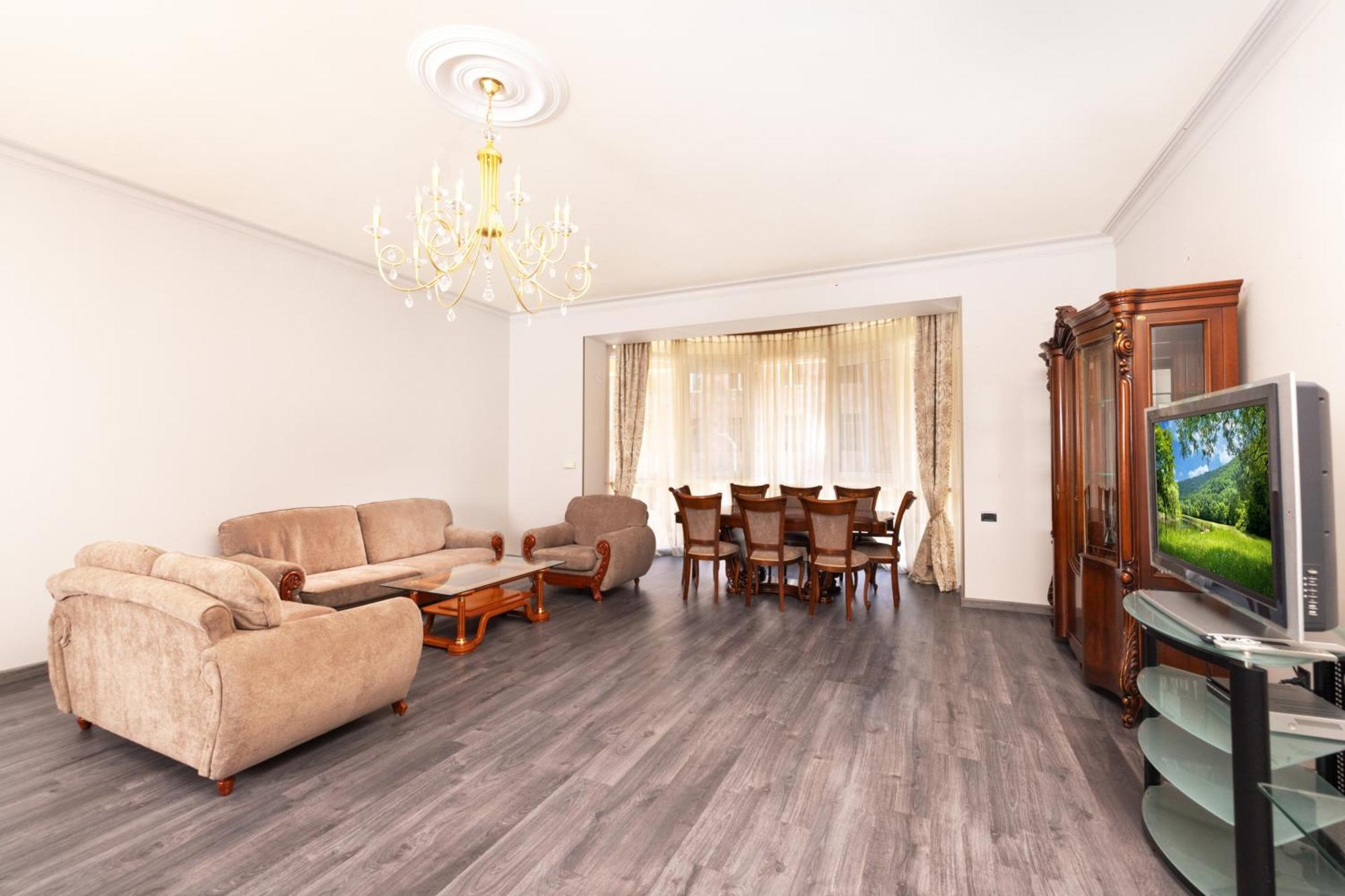 Lux On Amiryan Street, 2 Bedrooms, 2 Bathrooms, Open Balcony *